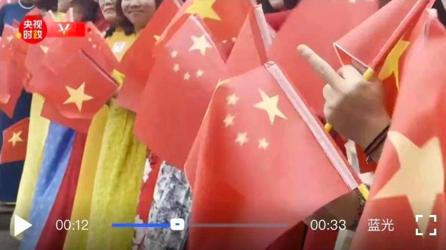 Xi Jinping was given the middle finger during his visit to Vietnam